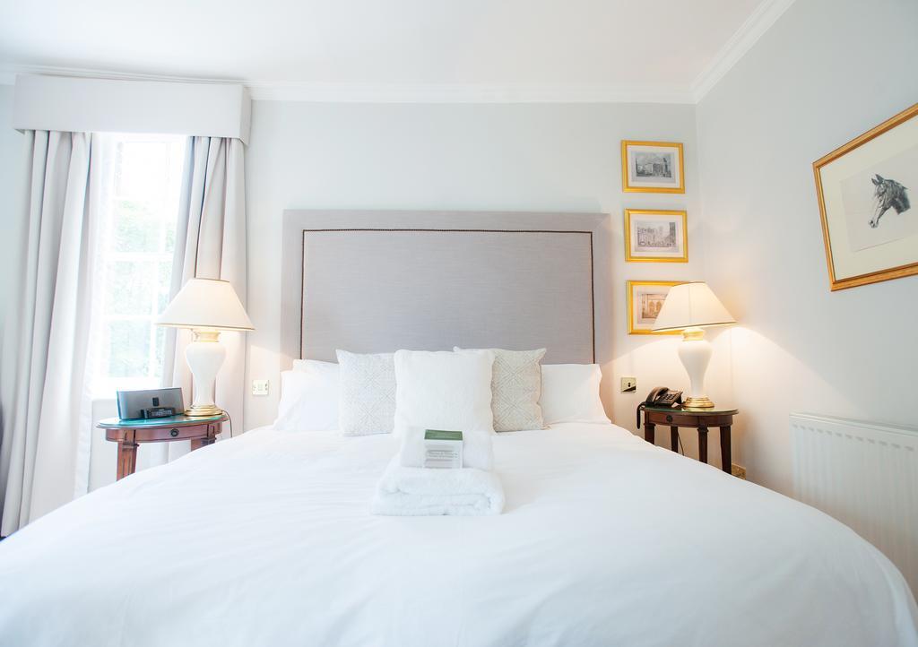 Findon Manor Hotel Номер фото