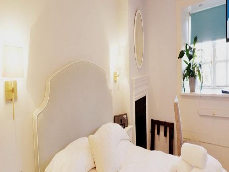 Findon Manor Hotel Экстерьер фото