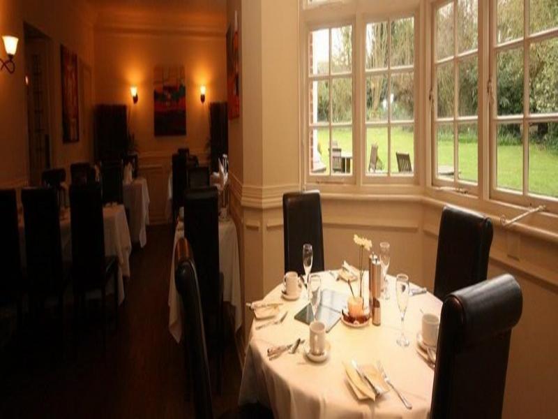 Findon Manor Hotel Экстерьер фото